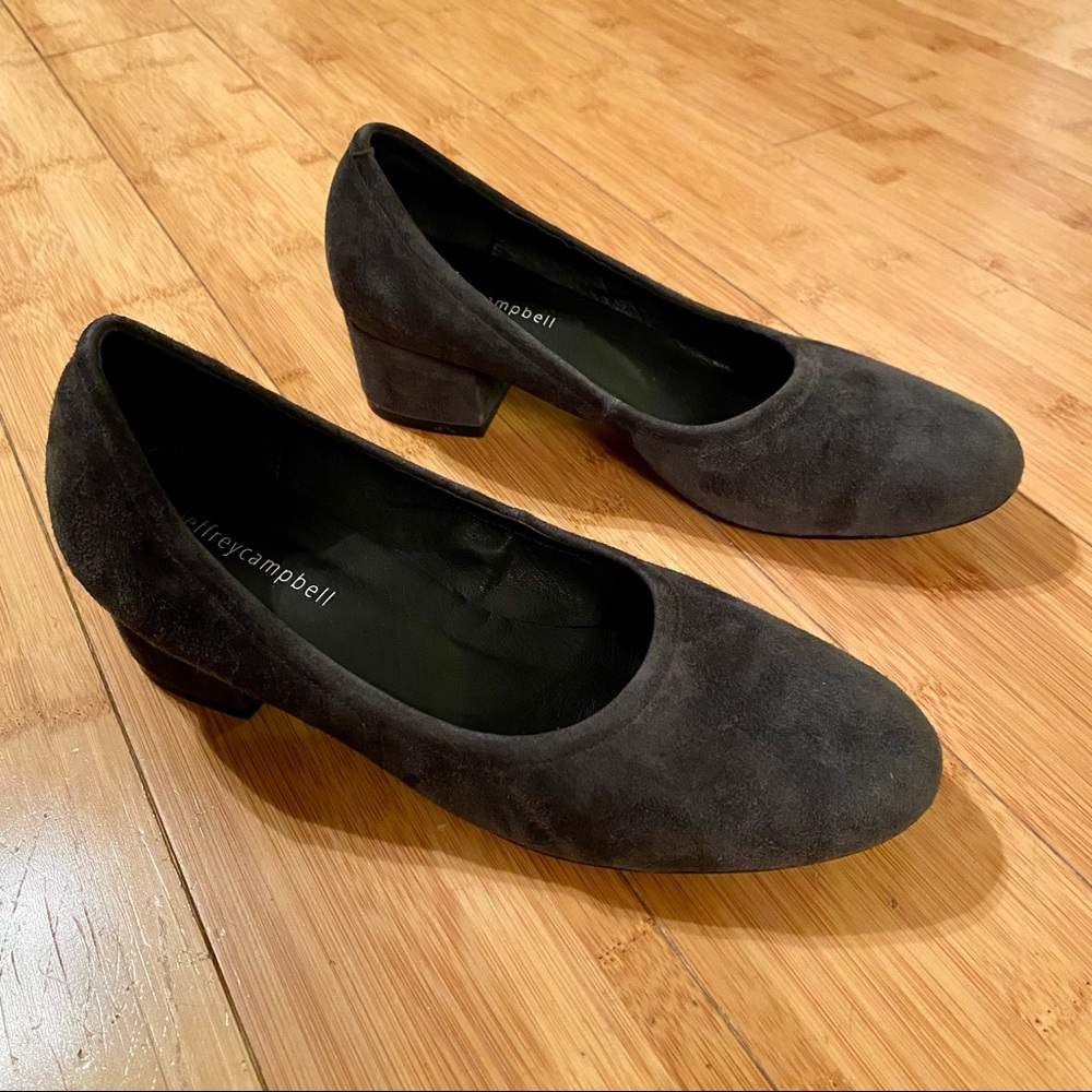 Grey suede Jeffrey Campbell block heel pump size 7